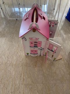 (Category: ) located in . Submitted by yolandam (Listing ID 1099824808, Image 1). Description: .