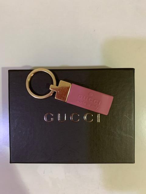 Fake gucci keyring shop