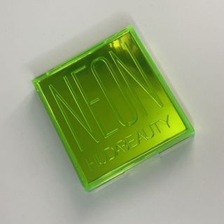 （分類：）位於 。 由 t_t11 提交（商品編號 1099785498，圖片 1）。簡介： 。