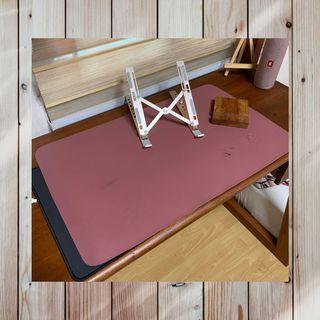 Laptop Mat (Mauve)