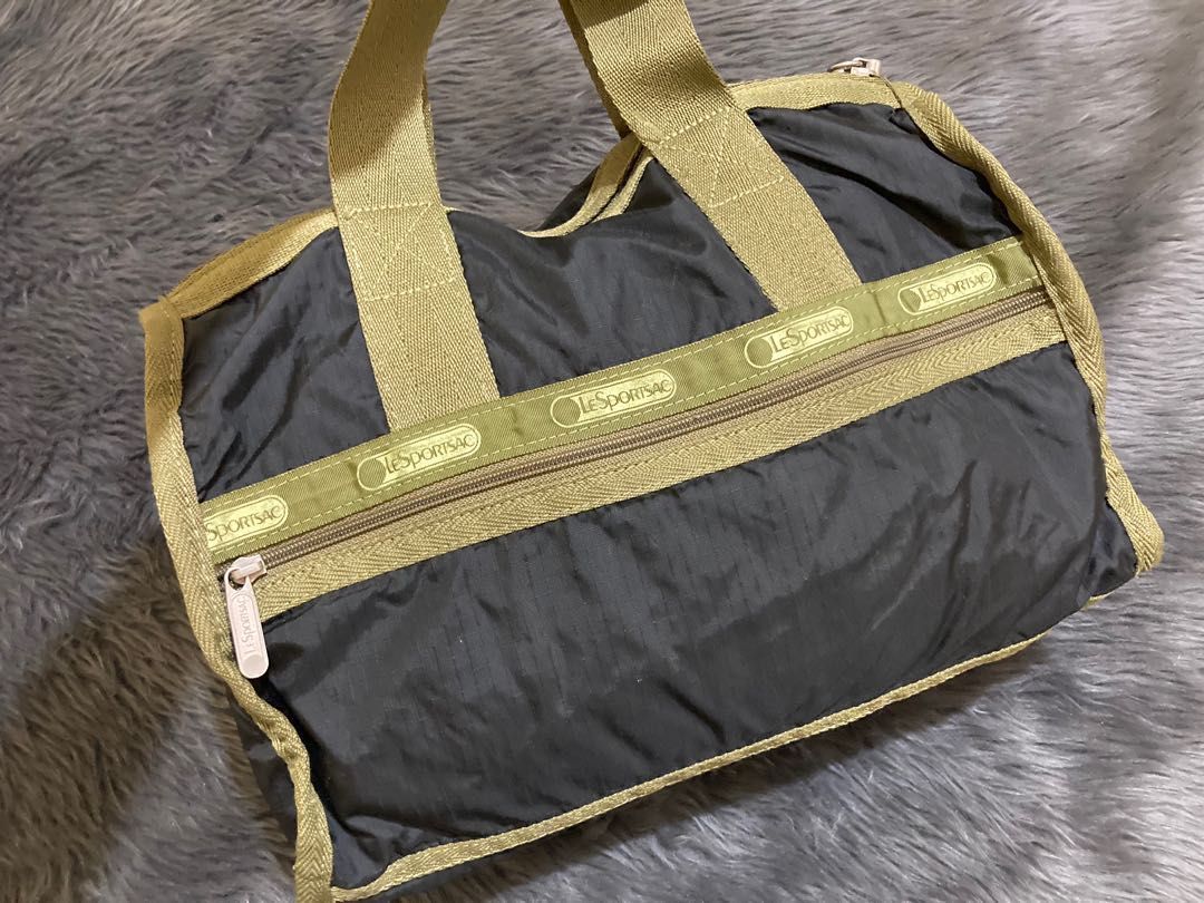 Lesportsac top gym bag