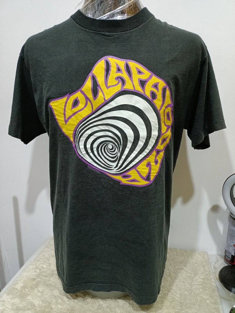 LOLLAPALOOZA 92, Men's Fashion, Tops 