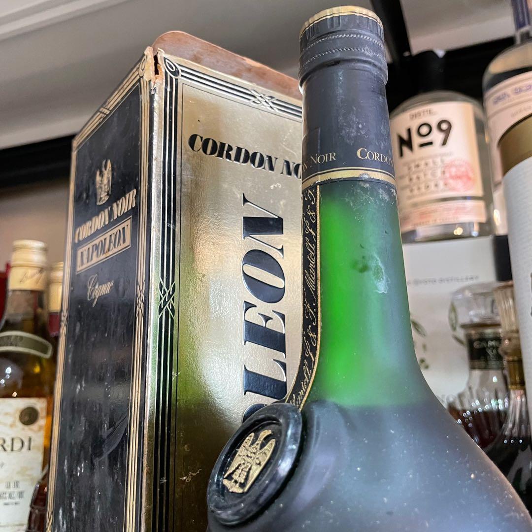 Martell Cordon Noir Cognac Rare vintage green bottle Bleu 700ml