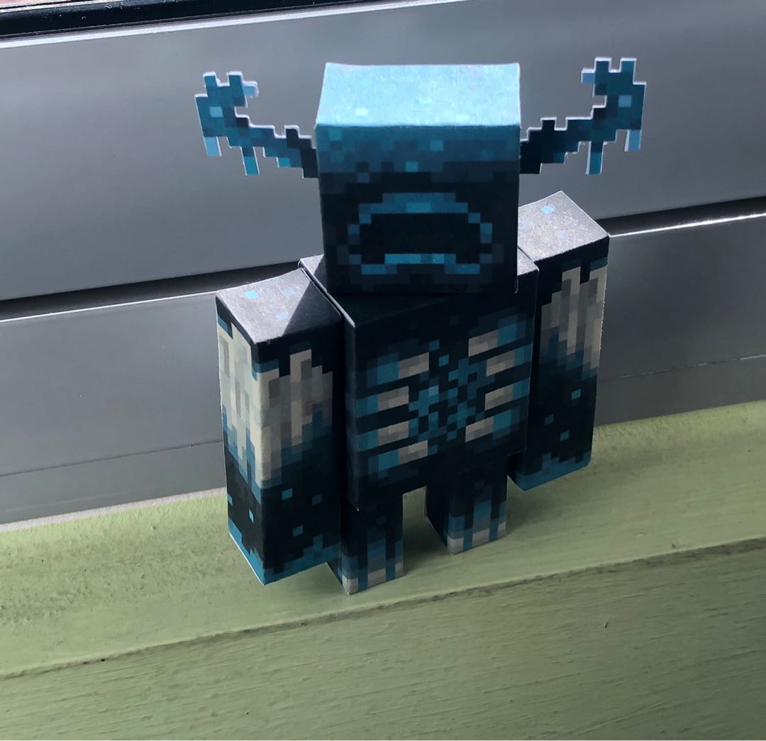 034 - Minecraft - Warden & Superman Papercraft Toy 😀 