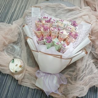 VDAY 2023 Collection item 3