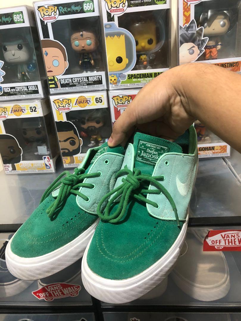 NIKE SB JANOSKI ARCTIC GREEN Men s Fashion Footwear Sneakers on