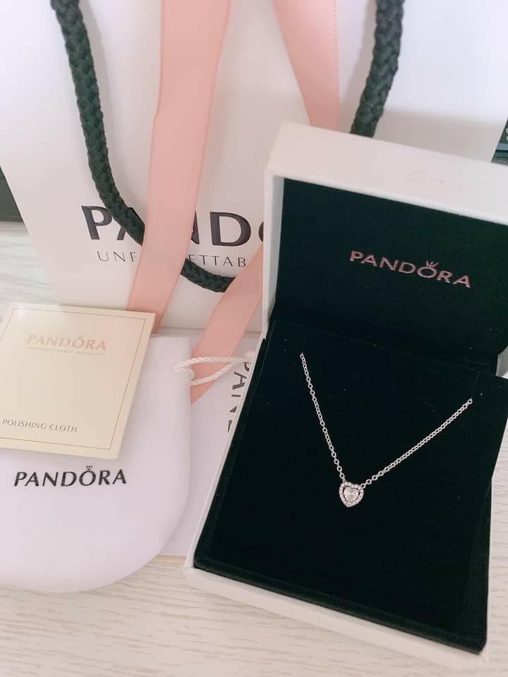 Pandora Heart Necklace, Women's Fashion, Jewelry & Organisers, Necklaces on  Carousell