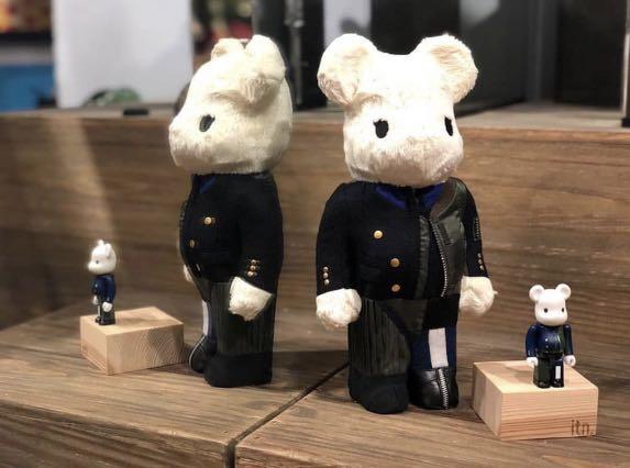 MEDICOM TOY - BE@RBRICK sacai 2018AW 100％ &amp; 400％ 未開封新品 MEDICOM TOY - BE@RBRICK sacai 100％ & 400％