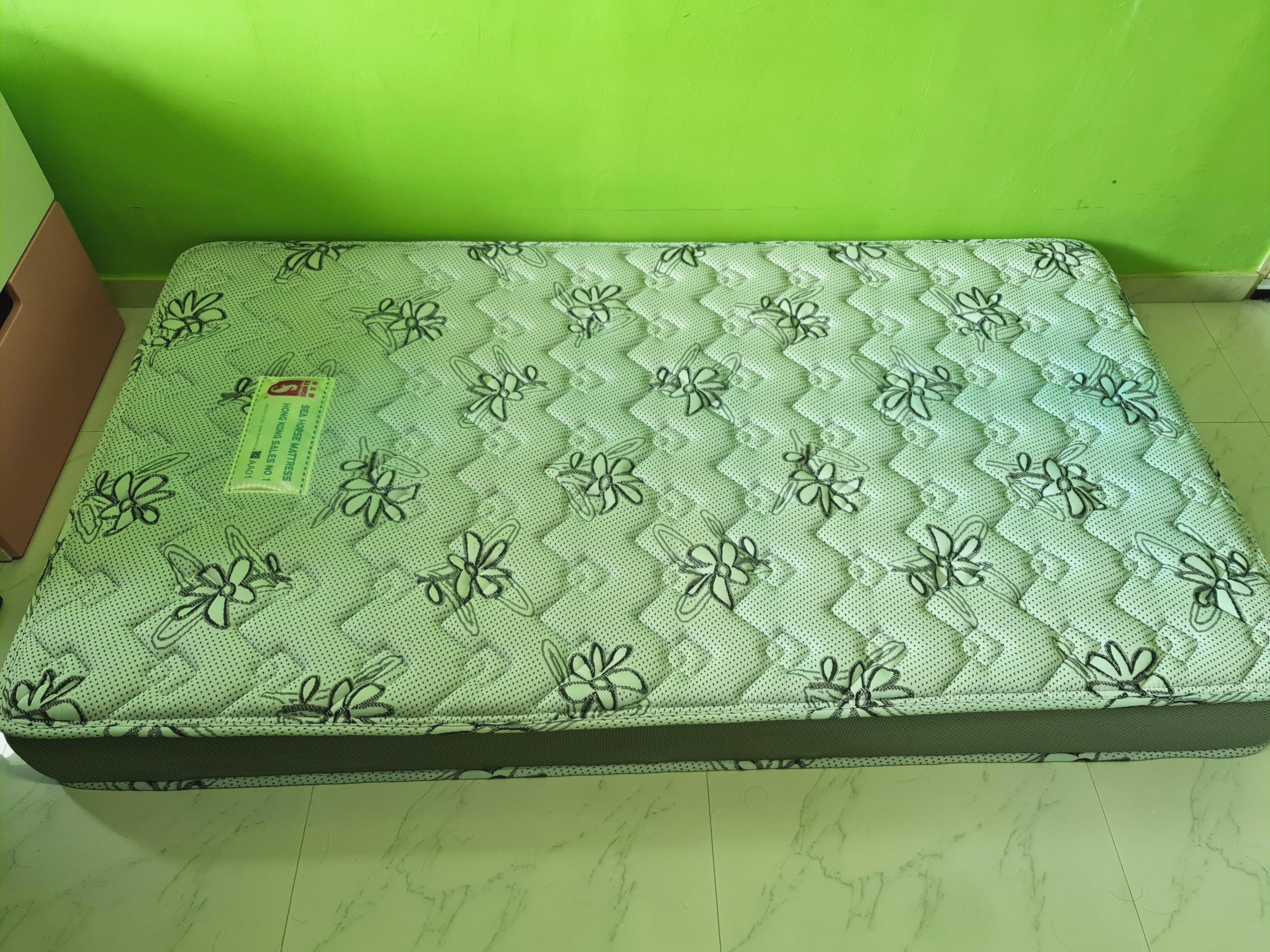 seahorse crystal foam mattress review