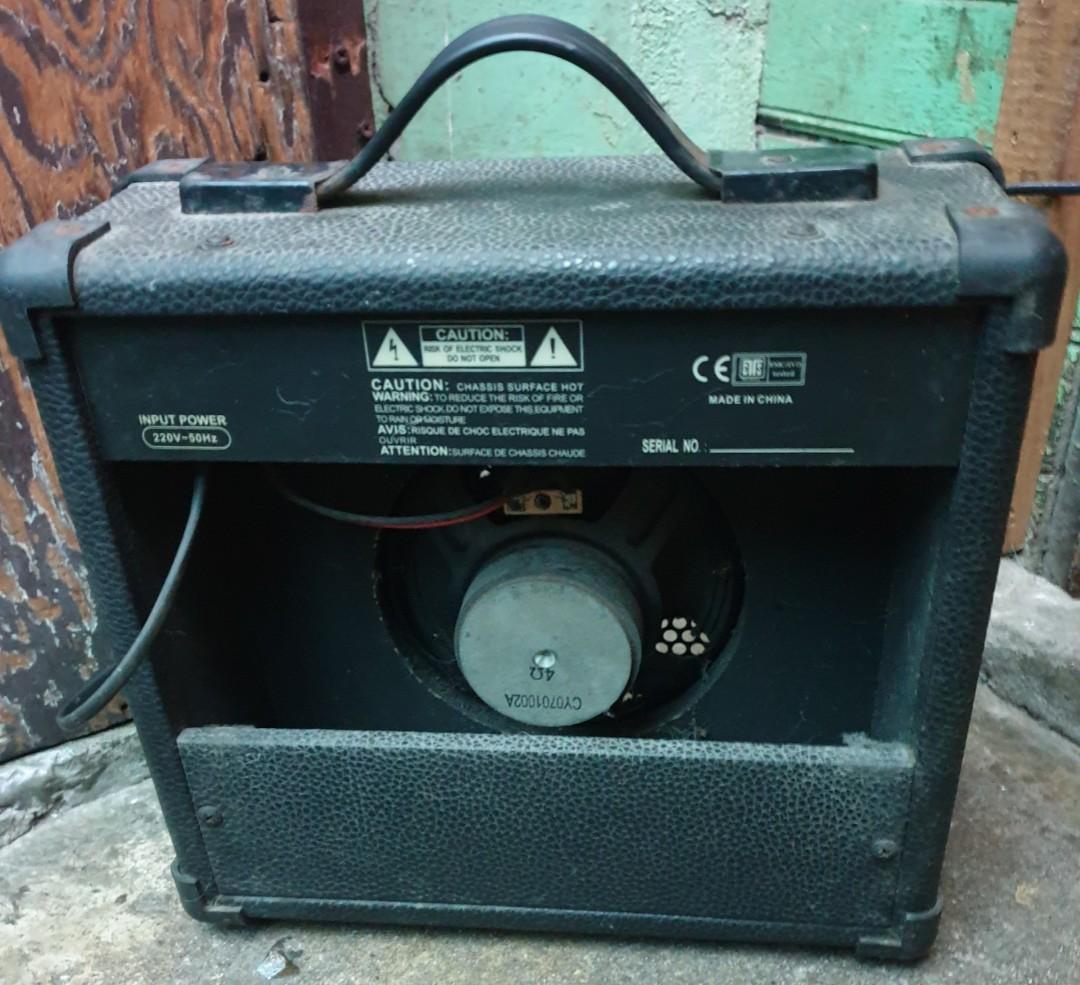 Speaker Amplifier (Category: Soundbars, Speakers & Amplifiers) located in Manila. Submitted by zayler (Listing ID 1099713732, Image 2). Description: •length 10.5 inches x 11.5 inches width •easy & very light for hand carry ▪︎as you see it still has power ▪︎still functionable ▪︎gargled sounds due to torn diaphragm cone - can be replaced or repairable.