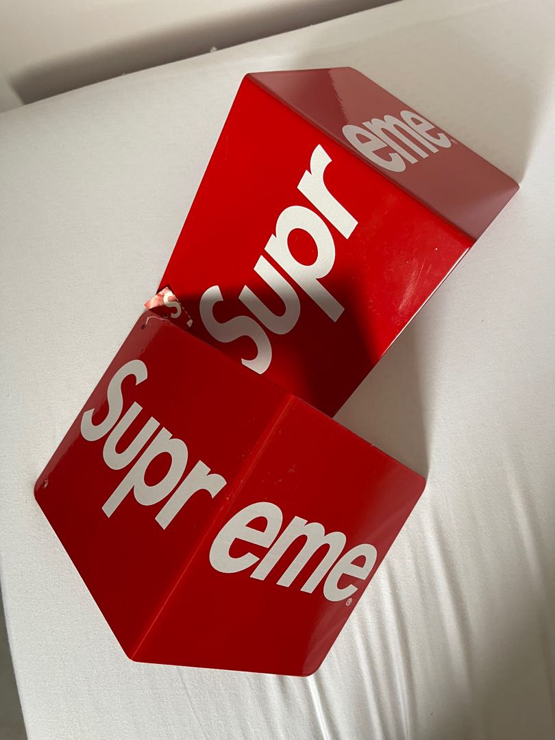 supreme bookends