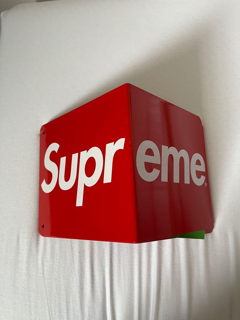 Supreme bookends discount