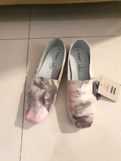 (Category: ) located in . Submitted by yasmink19 (Listing ID 1099919035, Image 1). Description: .