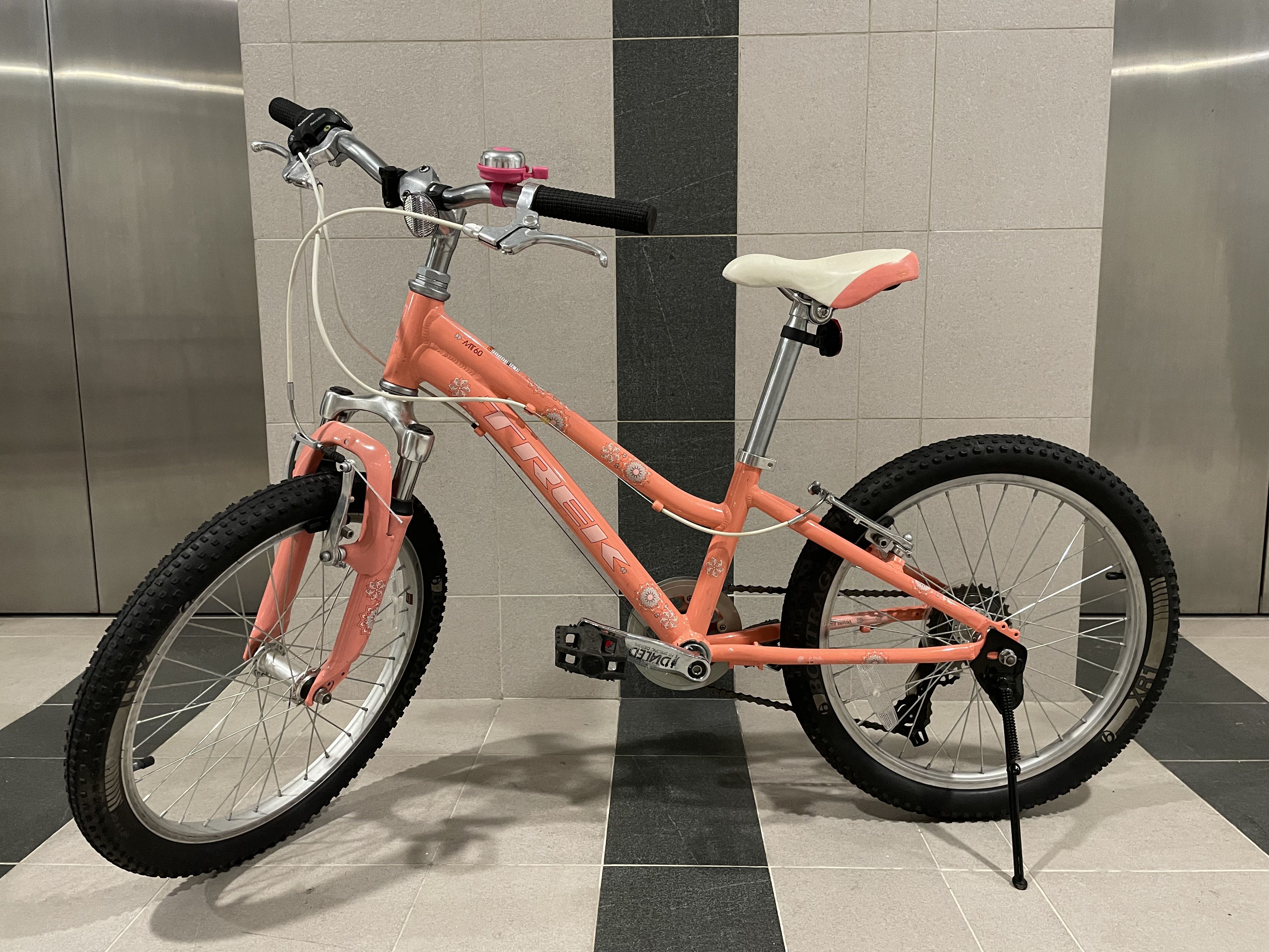 Trek MT 60 kid mountain bike, Sports 