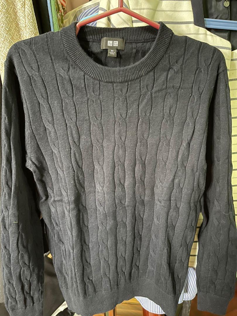 uniqlo black sweater
