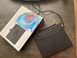 （分類：）位於 。 由 rosaritox 提交（商品編號 1099799231，圖片 1）。簡介： 。