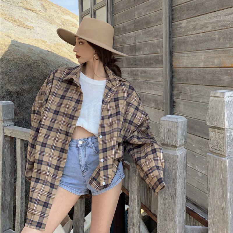 1301 beige checkered plaid button up flannel blouse oversized