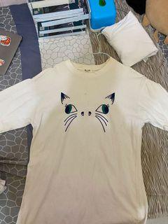 寬鬆刺繡貓咪上衣