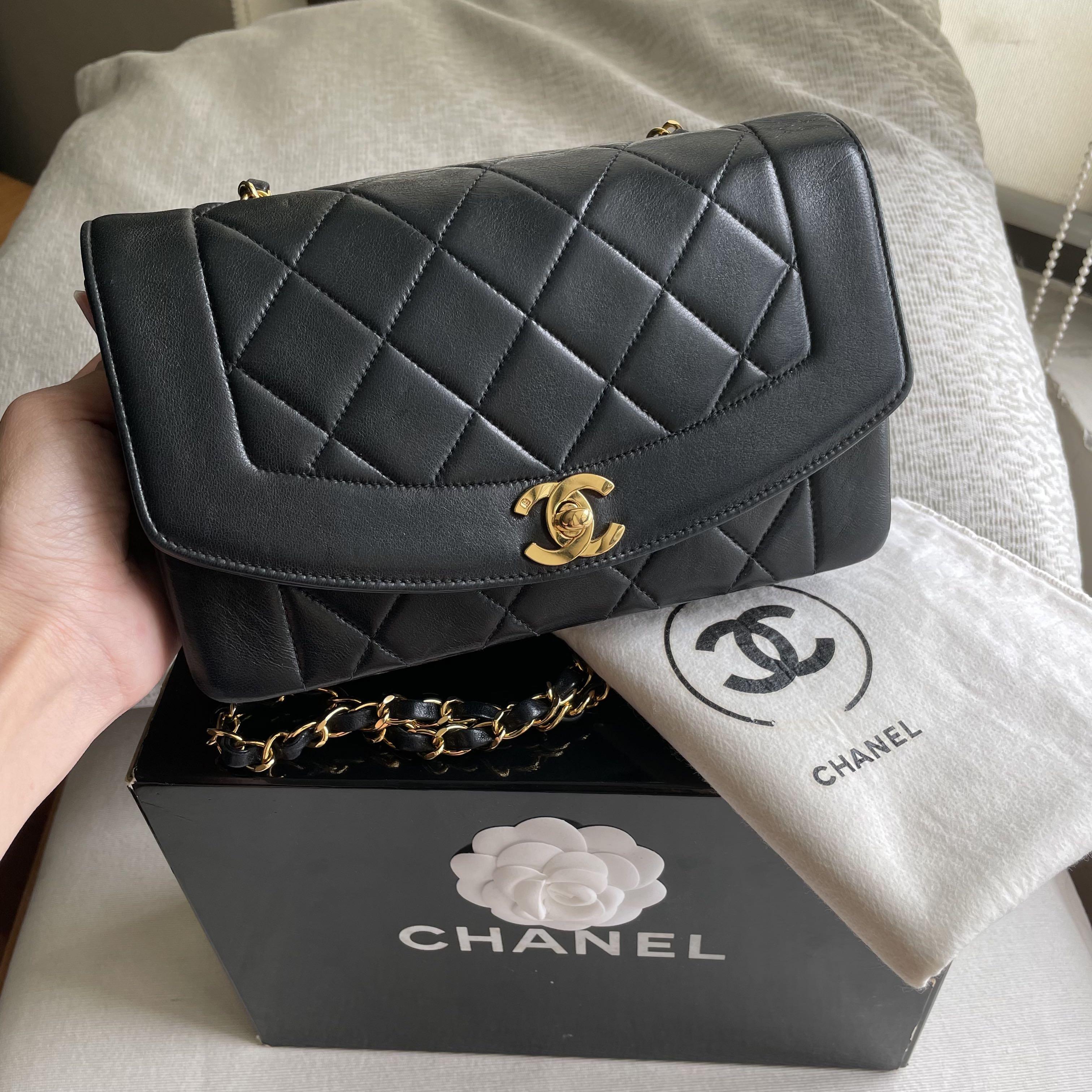 AUTHENTIC CHANEL Diana Small 9 Flap Bag 24k Gold Hardware 💙