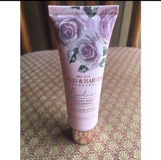 (Category: ) located in . Submitted by pinkfancy (Listing ID 1100095163, Image 1). Description: .