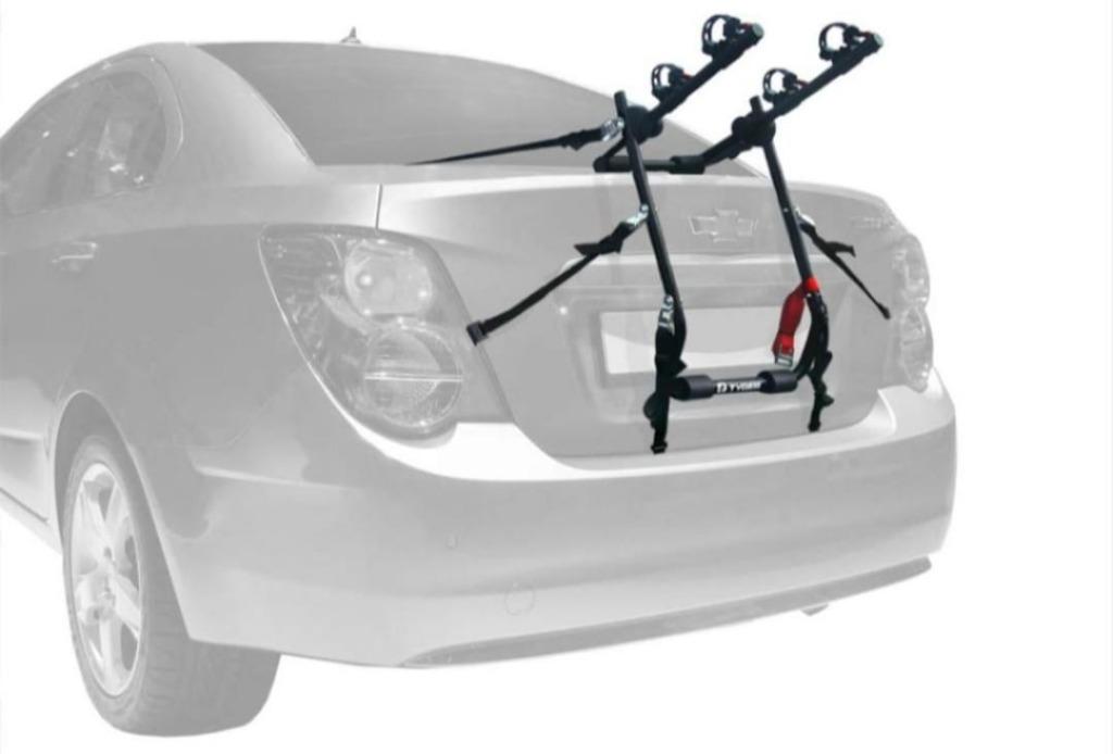Bicycle carrier clearance for sedan cars
