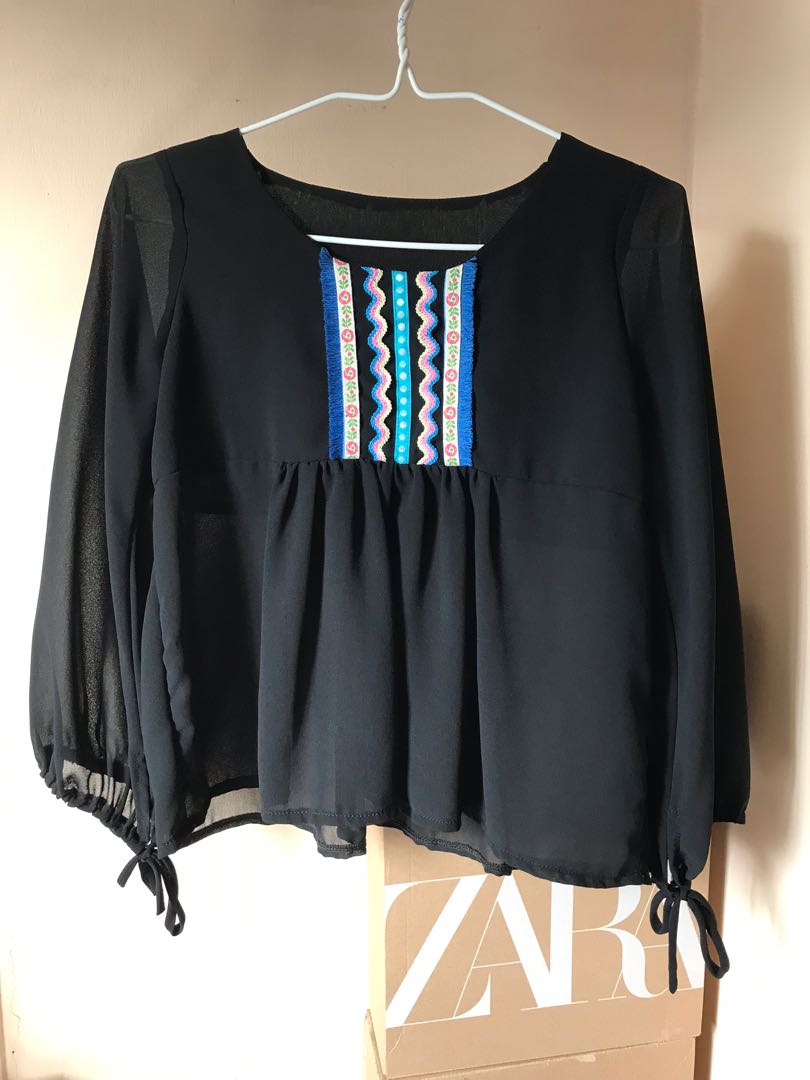 Tops, Blouses on Carousell