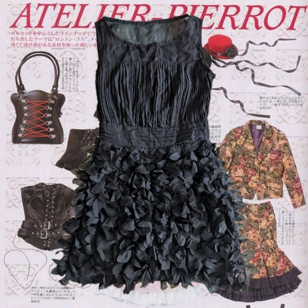 black goth/ punk/ grunge textured mini dress (Category: Dresses) located in Makati City. Submitted by pocaeto (Listing ID 1099998909, Image 1). Description: Classy little black dress perfect for both functions and casual wear! 🅿🅻🅴🅰🆂🅴 🆁🅴🅰🅳 brand: Annie bust measurement: 34 inches waist measurement: 26 inches length: 30 inches DM me if you have questions and inquiries! mode of payment: Gcash only mode of shipping: gogo express/ grab/ lala