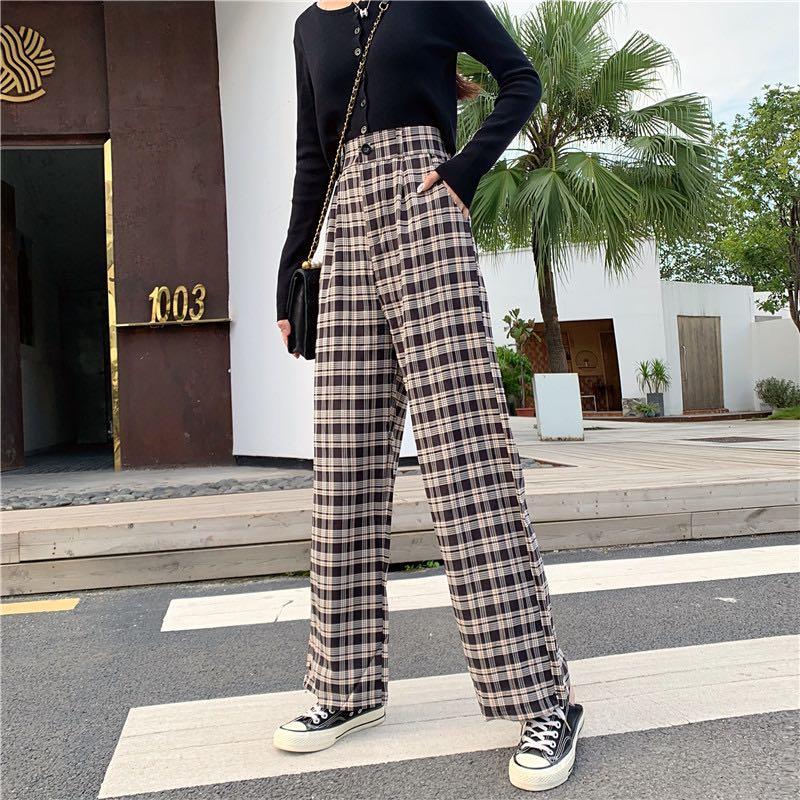 Brown Plaid Dress Pants with Plaid Pants Outfits For Women (2 ideas &  outfits) | Lookastic