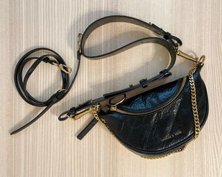 （分類：）位於 。 由 hkkkl 提交（商品編號 1099953174，圖片 1）。簡介： 。