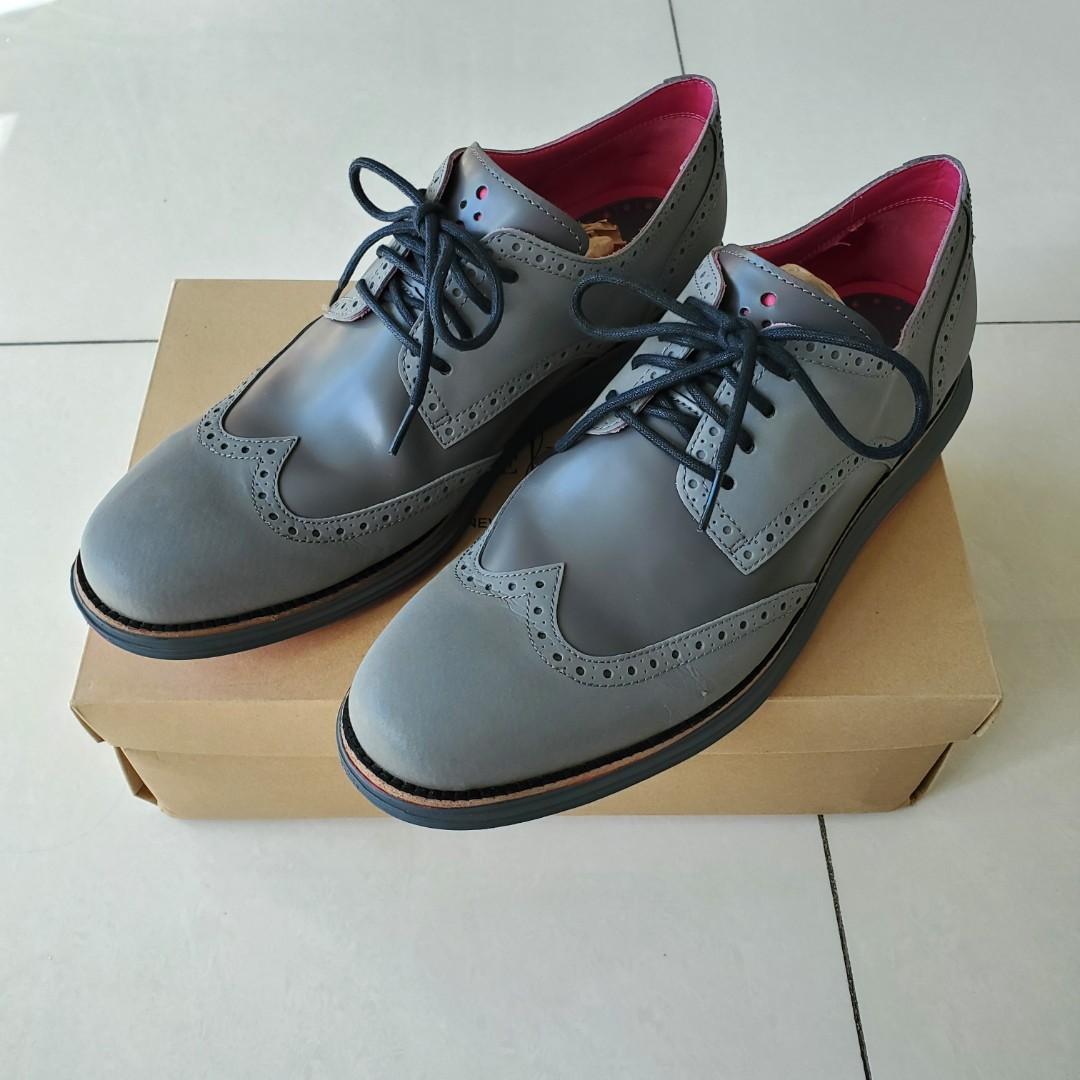 Cole haan 2025 reflective shoes