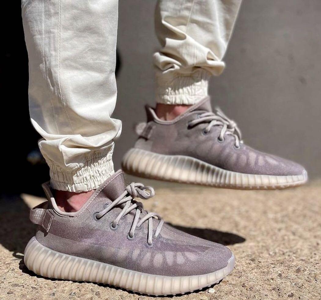 yeezy mono mist on feet