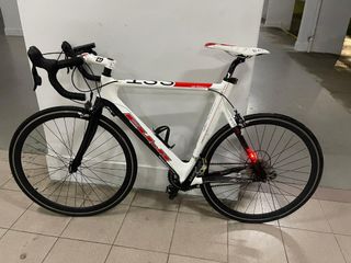 (Category: ) located in . Submitted by bikeconnection (Listing ID 1100161012, Image 1). Description: .