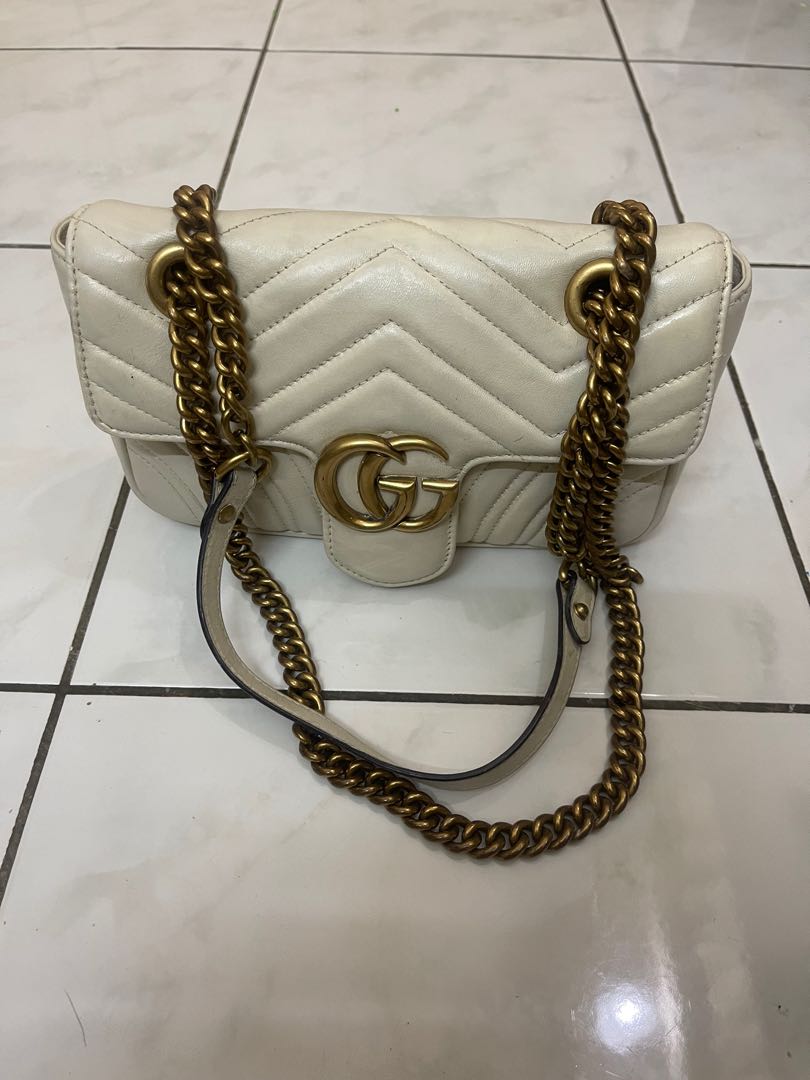 Gucci Marmont Large, Women's Fashion, Bags & Wallets, Purses & Pouches on  Carousell