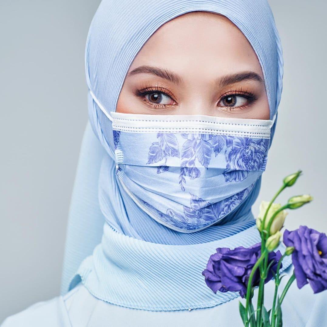 Himaya Mask Aster Blue Health Nutrition Face Masks Face Shields On Carousell