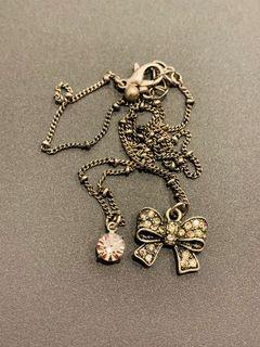 Jewelry clearance sale- comprising no brand pieces, Helena, Kimoj and Lovisa