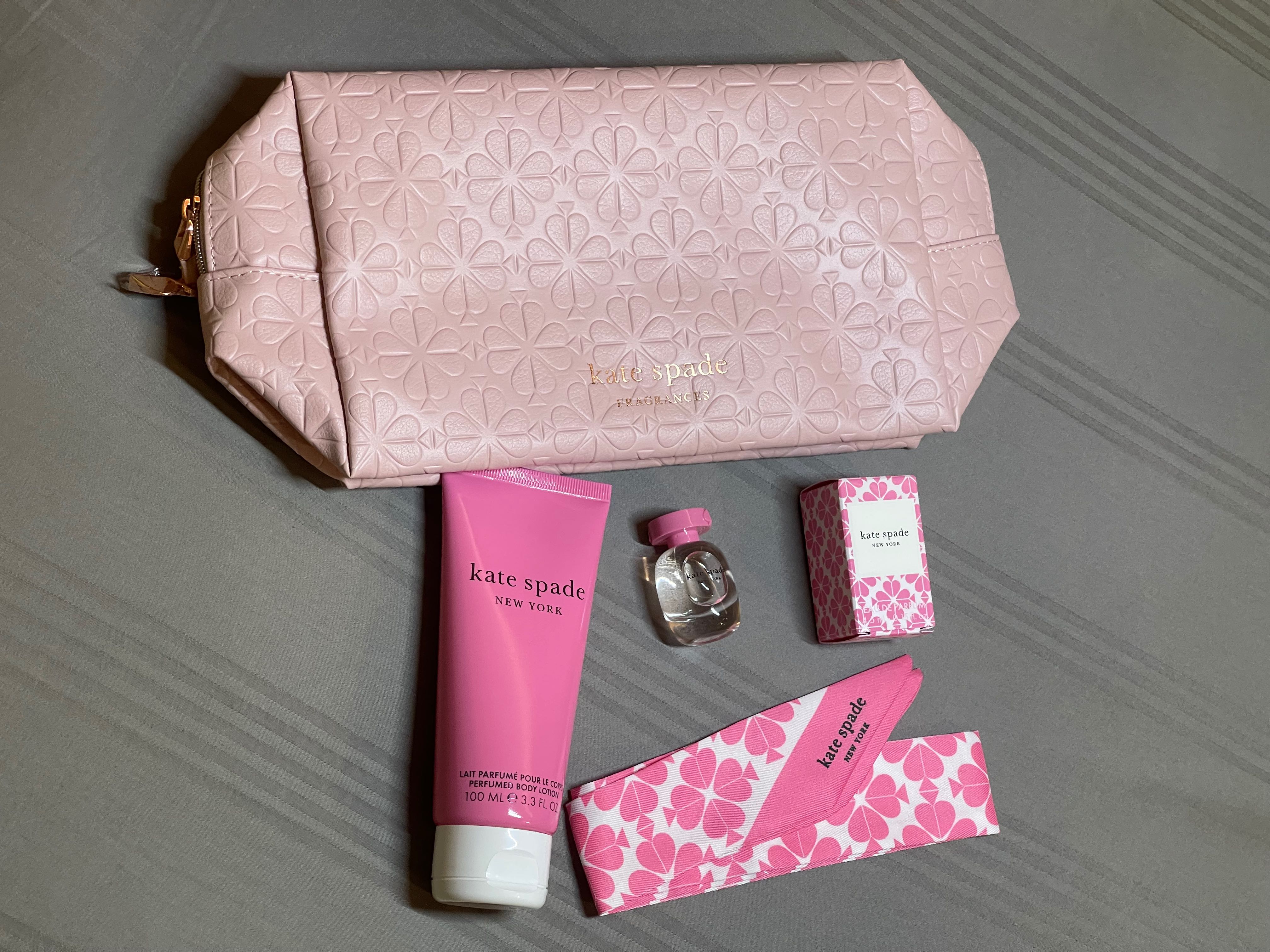 Kate Spade fragrance gift pouch, Beauty & Personal Care, Fragrance &  Deodorants on Carousell