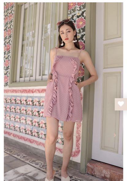 3inute Arianna Floral Dress, Women's Fashion, Dresses & Sets, Dresses on  Carousell
