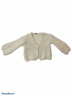 (Category: ) located in . Submitted by thriftwithme__ (Listing ID 1100078193, Image 1). Description: .