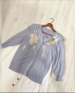(Category: ) located in . Submitted by wardrobe2u_ (Listing ID 1100099776, Image 1). Description: .