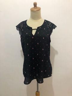 Korean Lace Black Blouse