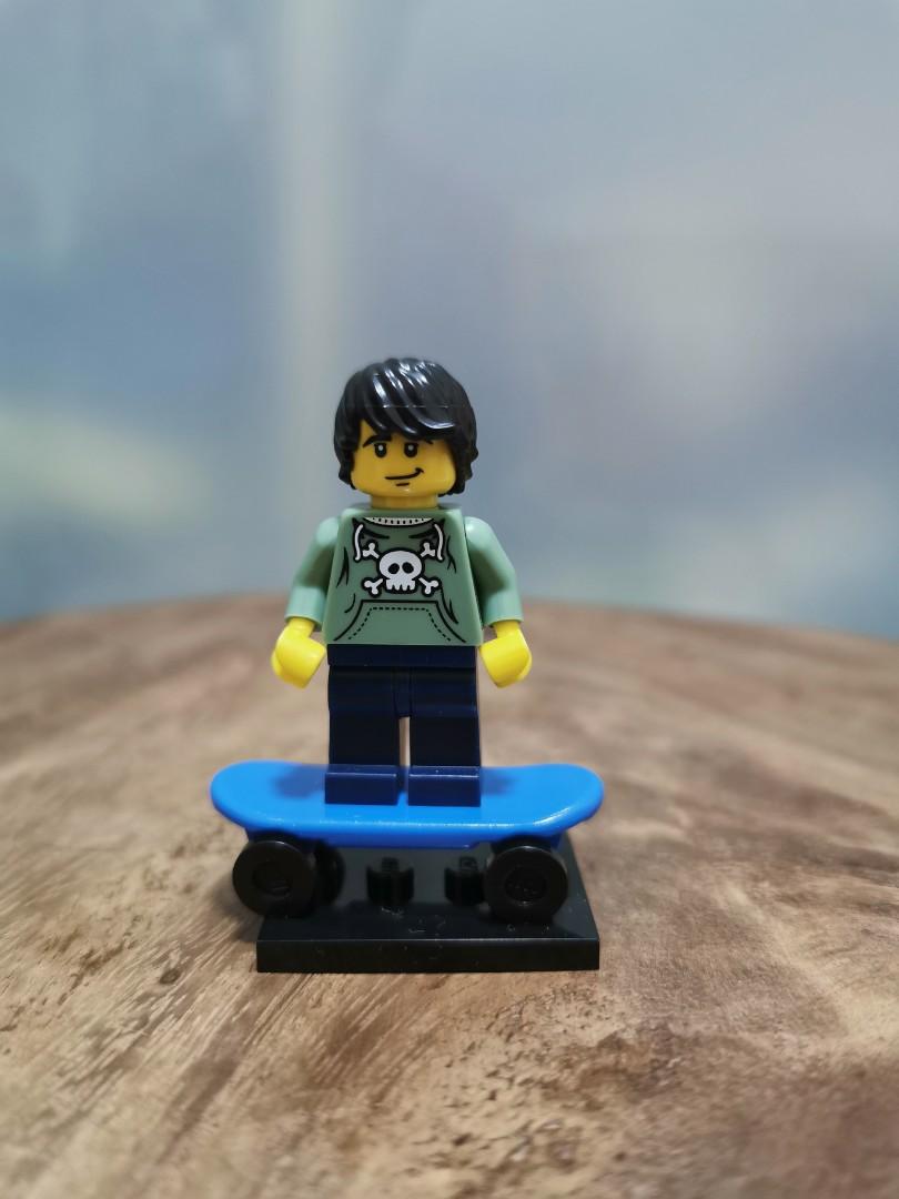 Lego skater girl series 6 unopened new factory sealed 