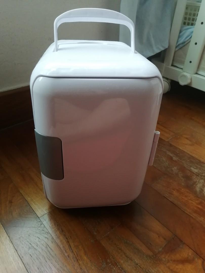 Mini fridge for cosmetics or nursing moms, TV & Home Appliances