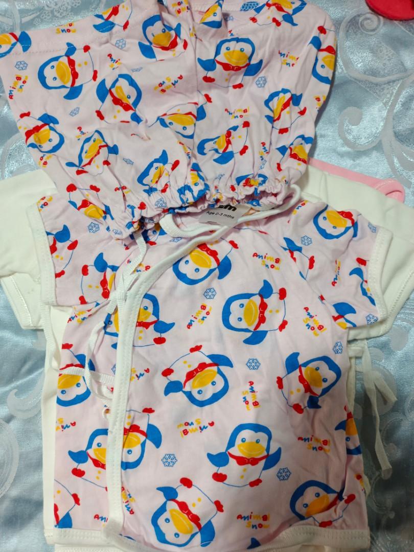 Baby daily use top clothes