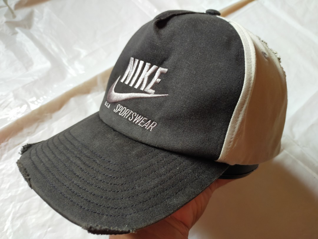 Nike, Men's Fashion, Watches & Accessories, Cap & Hats on Carousell