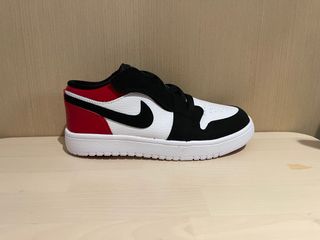 （分類：）位於 。 由 sneakerpoint76 提交（商品編號 1100071346，圖片 1）。簡介： 。