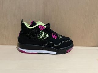（分類：）位於 。 由 sneakerpoint76 提交（商品編號 1100070124，圖片 1）。簡介： 。