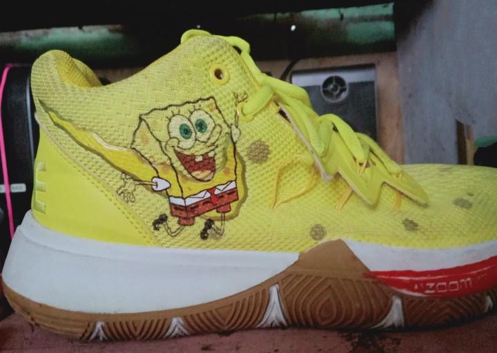 nike kyrie 5 spongebob edition