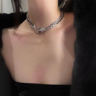 (Category: ) located in . Submitted by yuneng0422 (Listing ID 1099941667, Image 1). Description: .