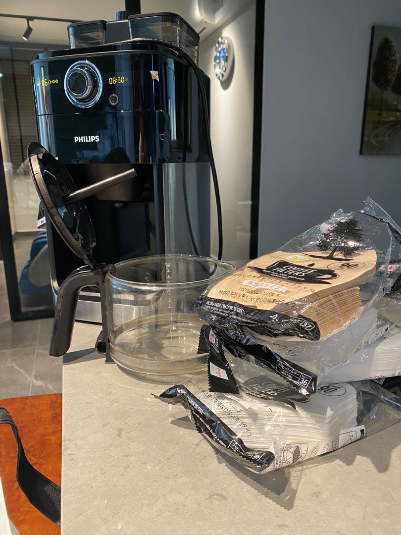 Philips grind and brew coffee machine, TV & Home Appliances, Kitchen