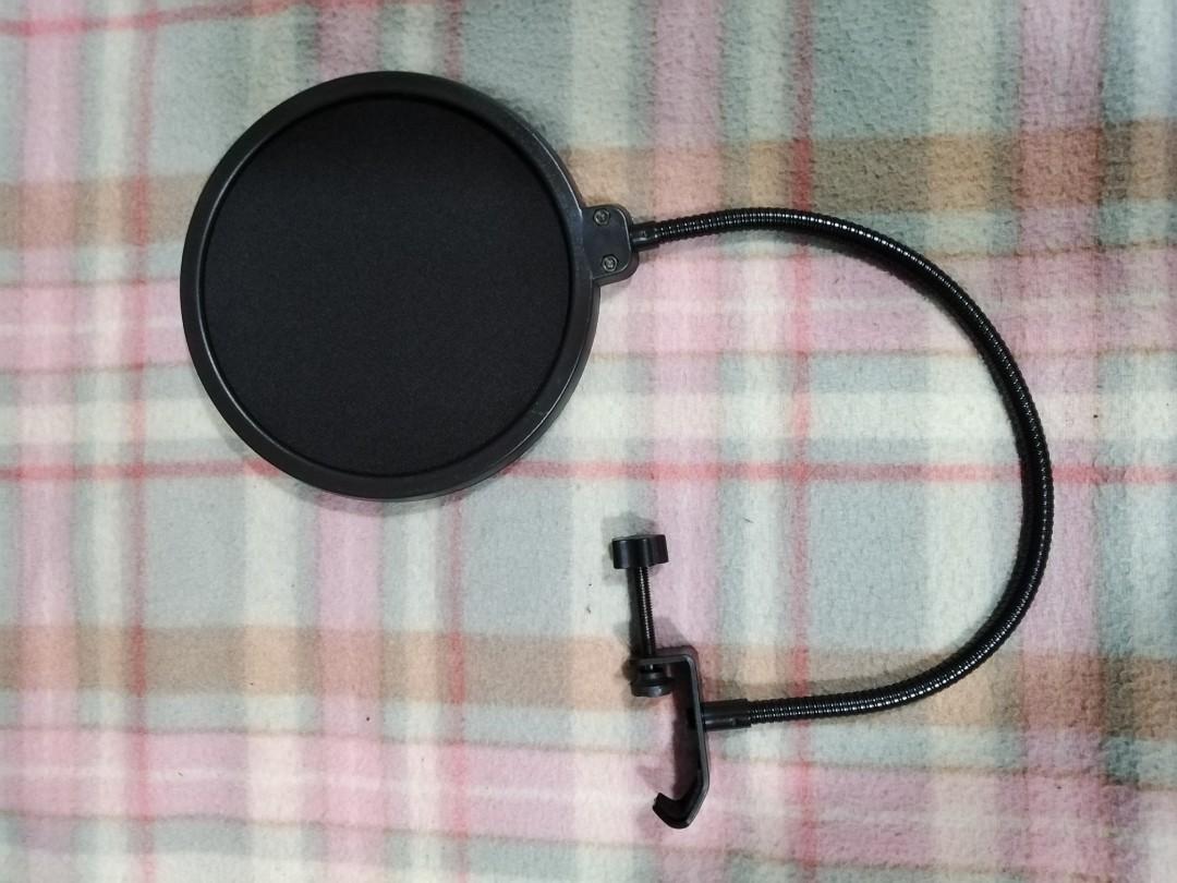 Pop filter pop shield screen microphone (Category: Voice Recorders) located in Quezon City. Submitted by smithwarren46 (Listing ID 1100067169, Image 2). Description: Brandnew P250 #popfilter Microphone Wind screen.pop shield Goose type flexible rod. 6" Double mesh cloth.Durable clamp.Great for recording, vlogging, singing Podcast, live streaming, etc.Pick up lagro Q.c or via delivery service rider po.More item for sale.. like or follow my page #B